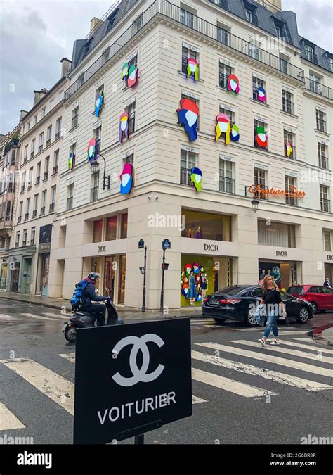 dior rue saint honoré paris|dior outlet in paris.